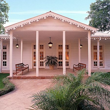 فندق Victorian House Sosúa المظهر الخارجي الصورة