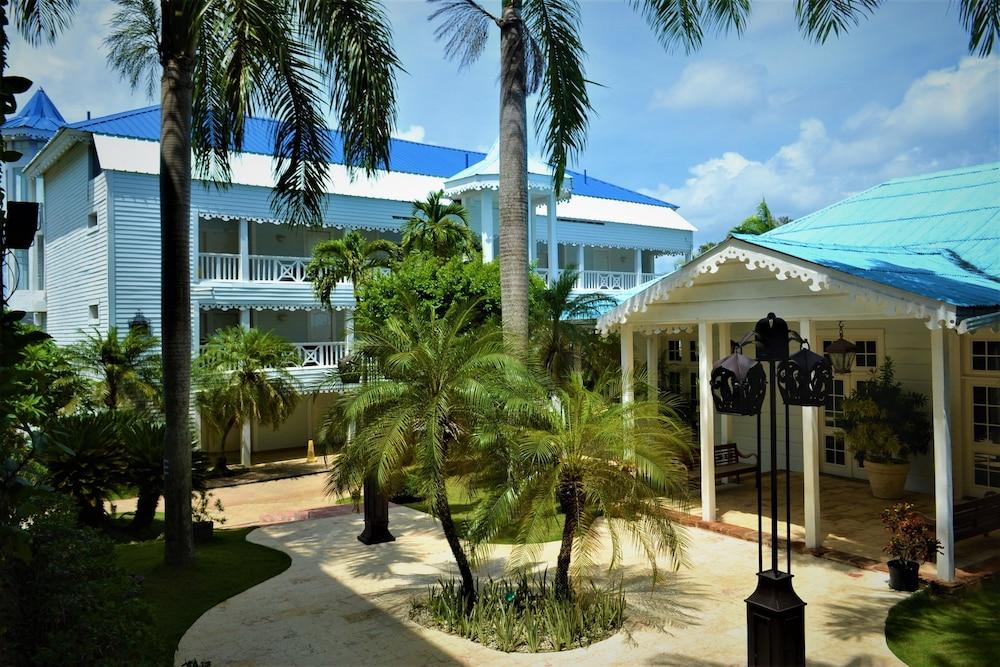 فندق Victorian House Sosúa المظهر الخارجي الصورة